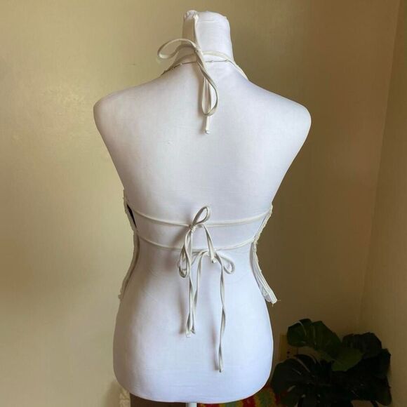 White floral halter crop top - Picture 8 of 8